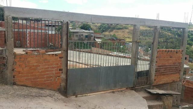 Vendo 1 lote com 2 casas na Arniqueiras