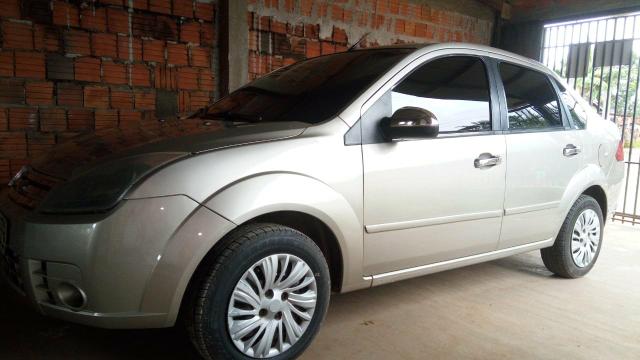 Vendo Ford Fiesta sedan 2007/2008 - Foto 2