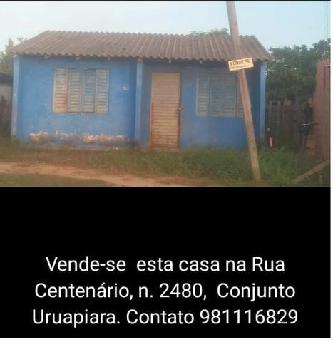 Venda de Imóvel/Casa Conjunto Uruapiara em rua principal com dois quartos