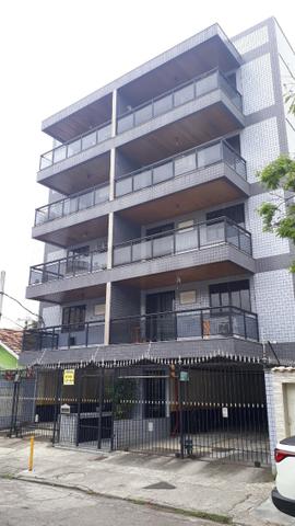 Aluga Aptº 2/4 com garagem de frente na Vila da Penha