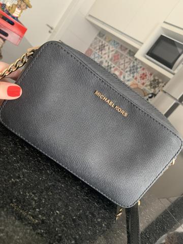 Bolsa MK, estado de nova - Foto 3
