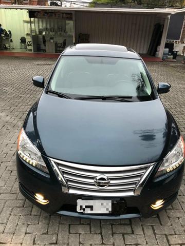 Vendo Sentra SL 2.0 Completo Top