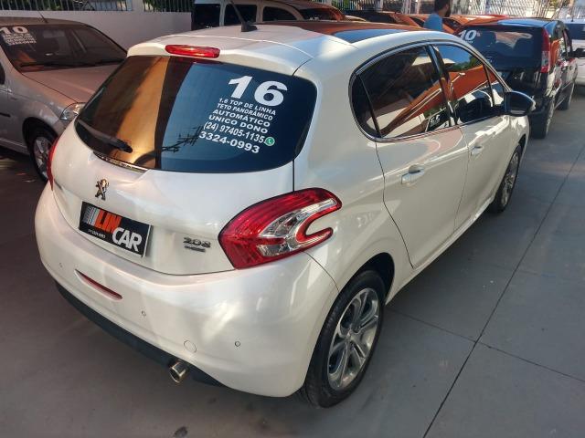 Peugeot 208 - Foto 3