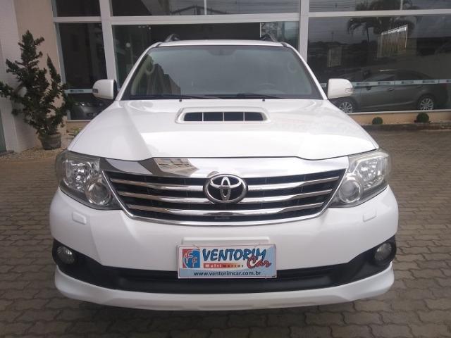 Toyota Hilux SW4 SRV 3.0 - Foto 2