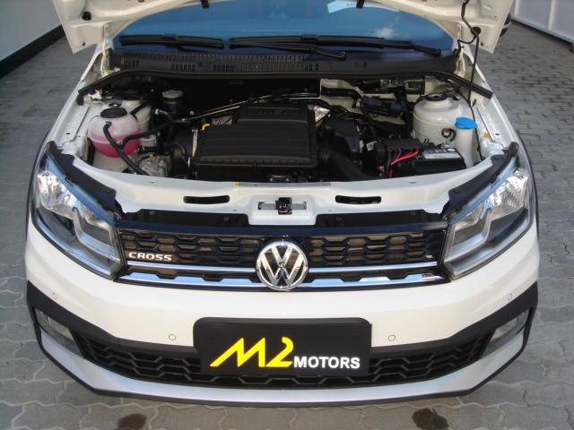 VW - Saveiro Cross CD 1.6 MSI 120cv MT 2019 - Foto 6