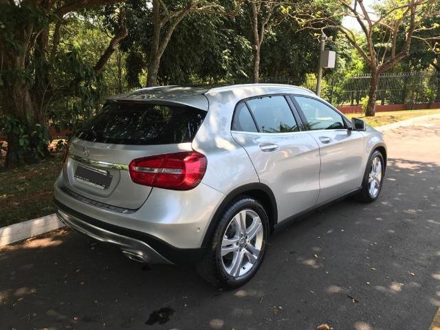 Mercedes Benz - Gla 250 Vision 2.0 Turbo 16V - Automatico - Foto 5