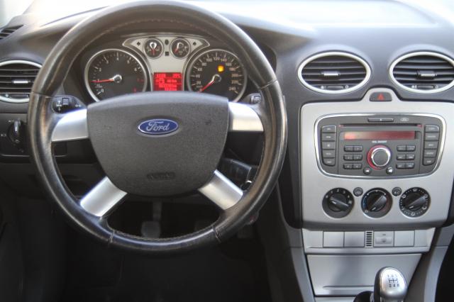 FORD FOCUS 2011/2012 1.6 GLX SEDAN 16V FLEX 4P MANUAL - Foto 8