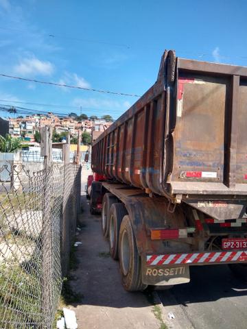 Carreta basculante
