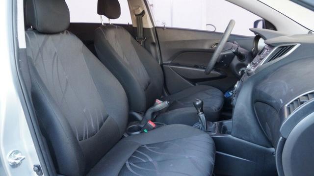 HB20 Comfort Style 1.0 2014 7.990,00 +39x 665,67 - Foto 6