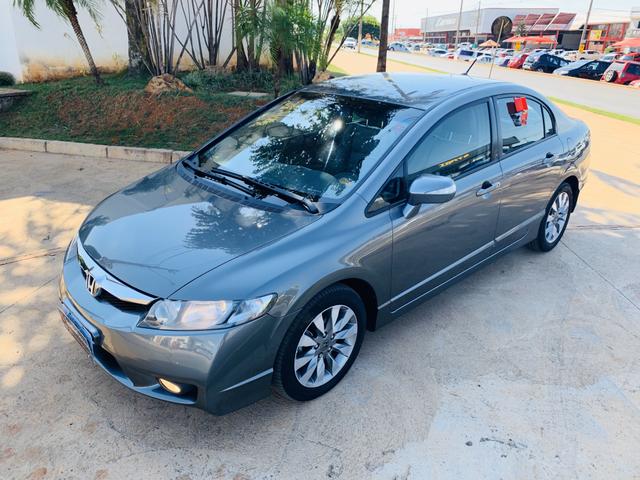 Civic LXL 1.8 Flex Automático (Aceitamos Trocas e Financiamos) - Foto 2