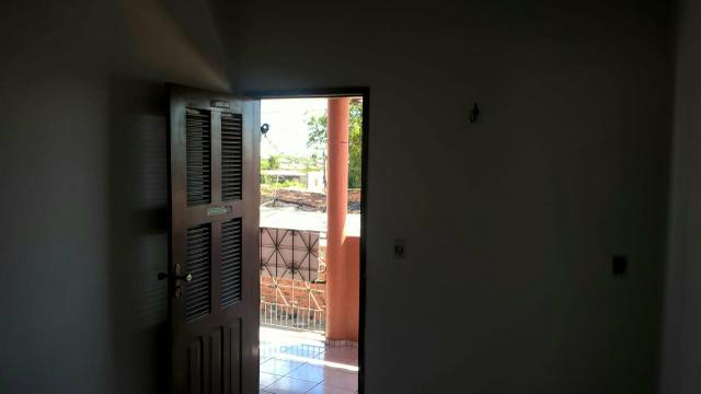 Casa no bonsucesso - Foto 2