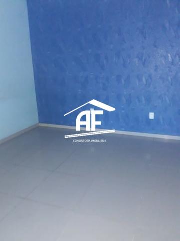 Vendo Ótima Casa com 3/4 sendo uma suíte com banheira- Excelente Localização no Farol - Foto 6