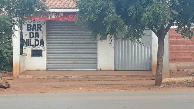 Vendo casa 3 cômodos e um bar