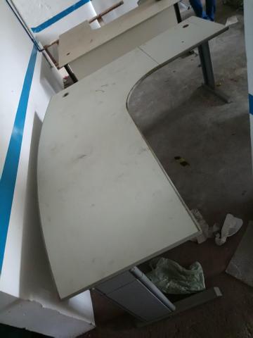 Mesa L Escritório