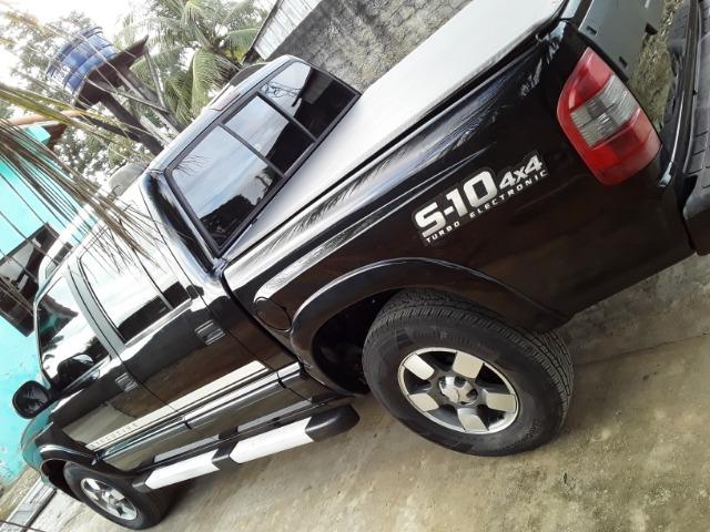 Vendo ou troco s10 executive - Foto 4