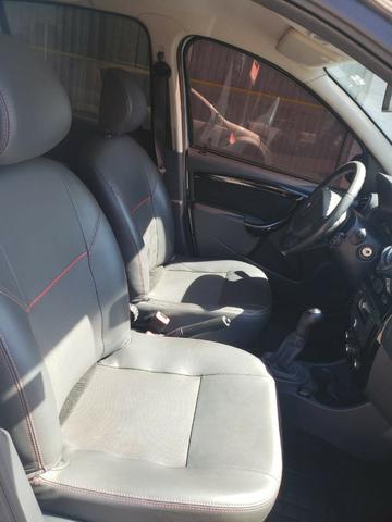Sandero 20102/2012 - 82.000KM - 27.900,00 - Foto 10