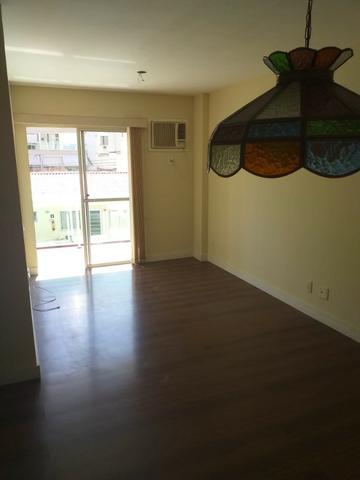 Excelente 3qtos (1 suite) em frente Center Shopping - Foto 3