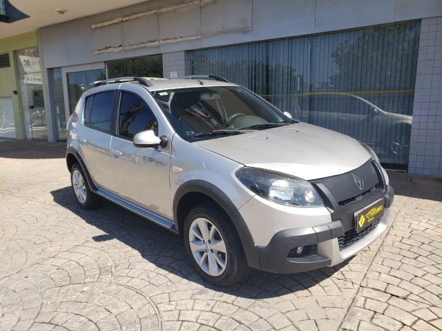 Sandero 20102/2012 - 82.000KM - 27.900,00