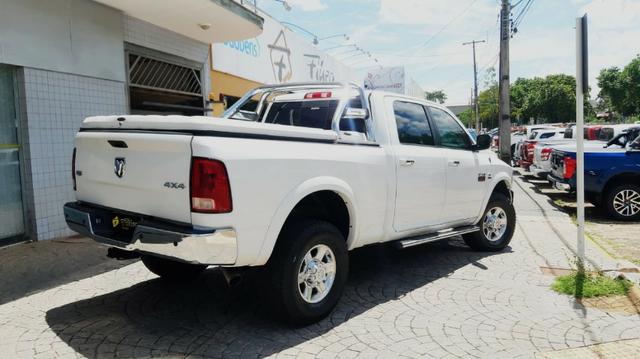 Dodge Ram Laramie 2012/2012 - 110.000km - 137.900,00 - Foto 7