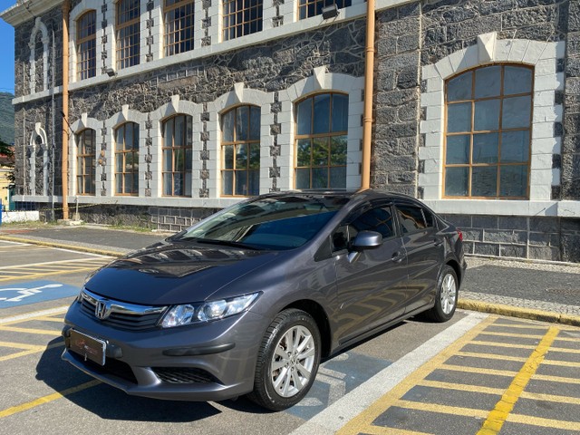 HONDA CIVIC LXS 1.8 2015 CÂMBIO MANUAL KM 63.000