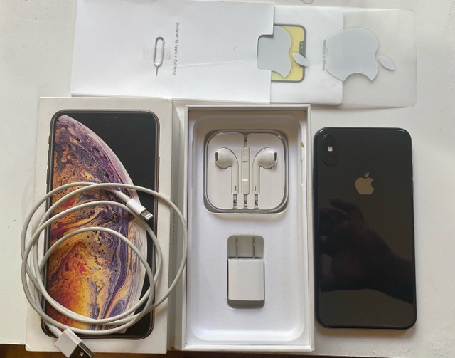 IPHONE XS Max 64gb semi novo