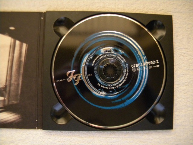Cd Foo Fighters There is Nothing Left to Lose Digipack Original. - Foto 5