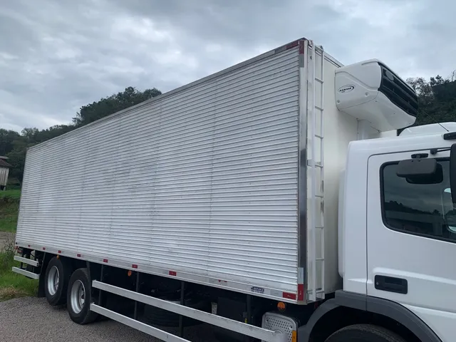 Bau seco / frio xarios 600 (sem plataforma )