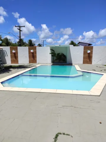 Vendo ou alugo casa em Sauaçui/Ipioca.