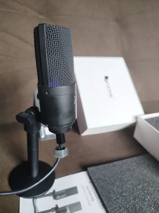 Microfone condensador Fifine k670b conservadissimo. ACEITO PIX, CARTÃO E DINHEIRO. - Foto 3