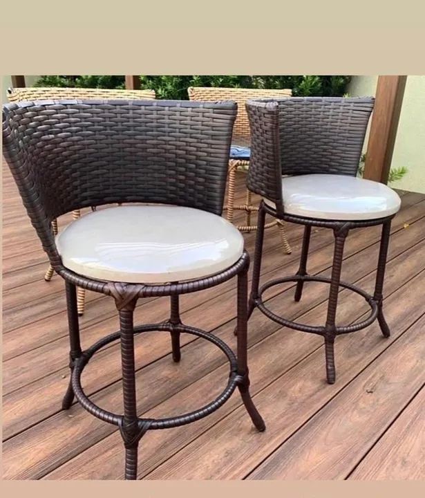 Banquetas em fibra sintética altura de cadeira 50 cm 260 cada   - Foto 2