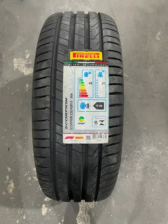 PNEU 19 235/45R19 PIRELLI