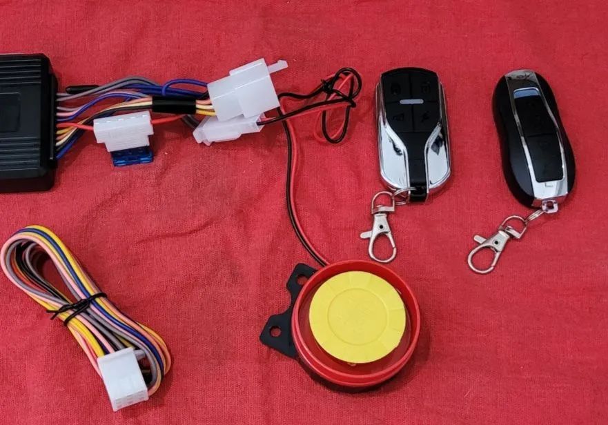 Alarme para Moto com 2 partida do motor pelo Controle 
