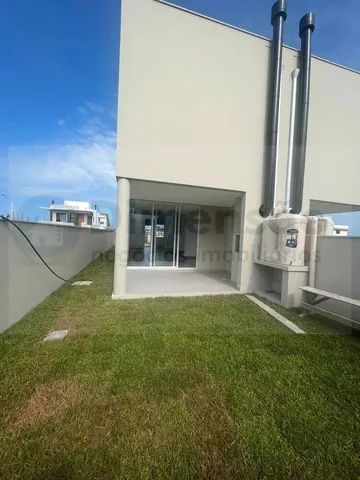 Casa Nova à Venda de 3 dormitórios ( 1 suíte) - Jardim Campeche - Florianópolis