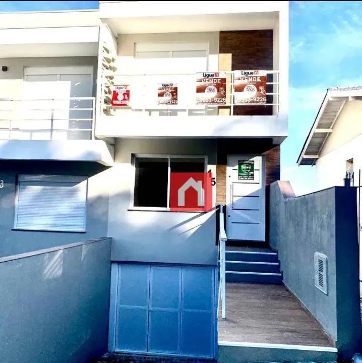 Sobrado com 2 dormitórios à venda, 88 m² por R$ 325.000,00 - Imigrante - Farroupilha/RS