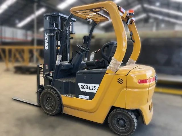 Empilhadeira 100% Elétrica XCMG XCB-L25 2.5t 100% eletrica