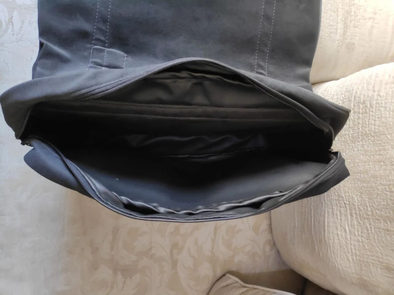 Bolsa de camurça para notebook  - Foto 4