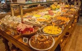 Confeitaria / Cafeteria / Restaurante à Venda, localizado no Centro de POA/RS