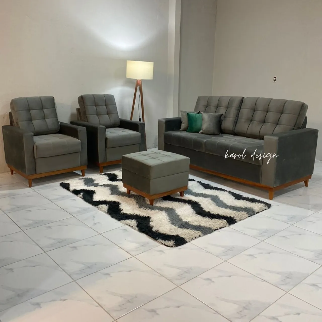 Sofá 3 Lugares + 2 Poltronas + puff PROMOÇÃO