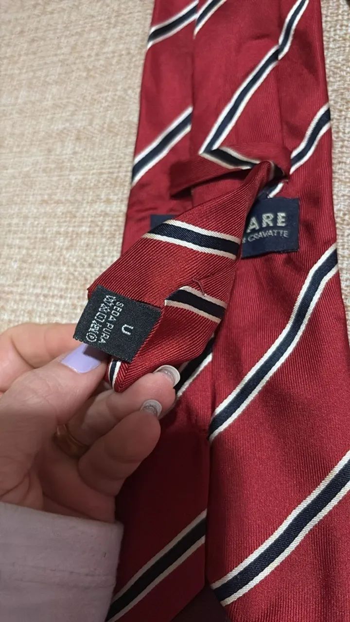 Gravata vermelha com listras   Gravata vermelha com listras Marca: Square - Foto 4