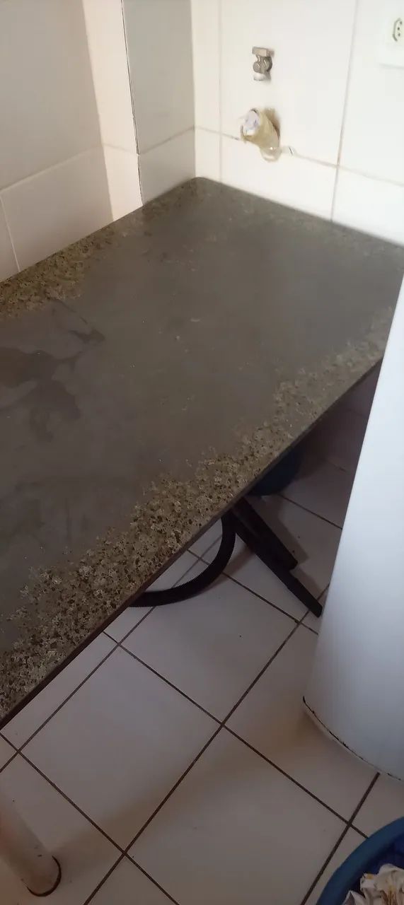 MESA DE GRANITO