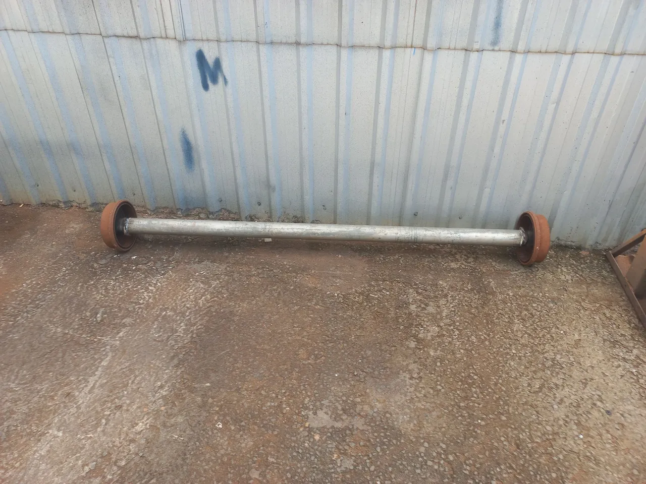 Eixo de carreta com tubo de 3" x3/16 (galvonizado)