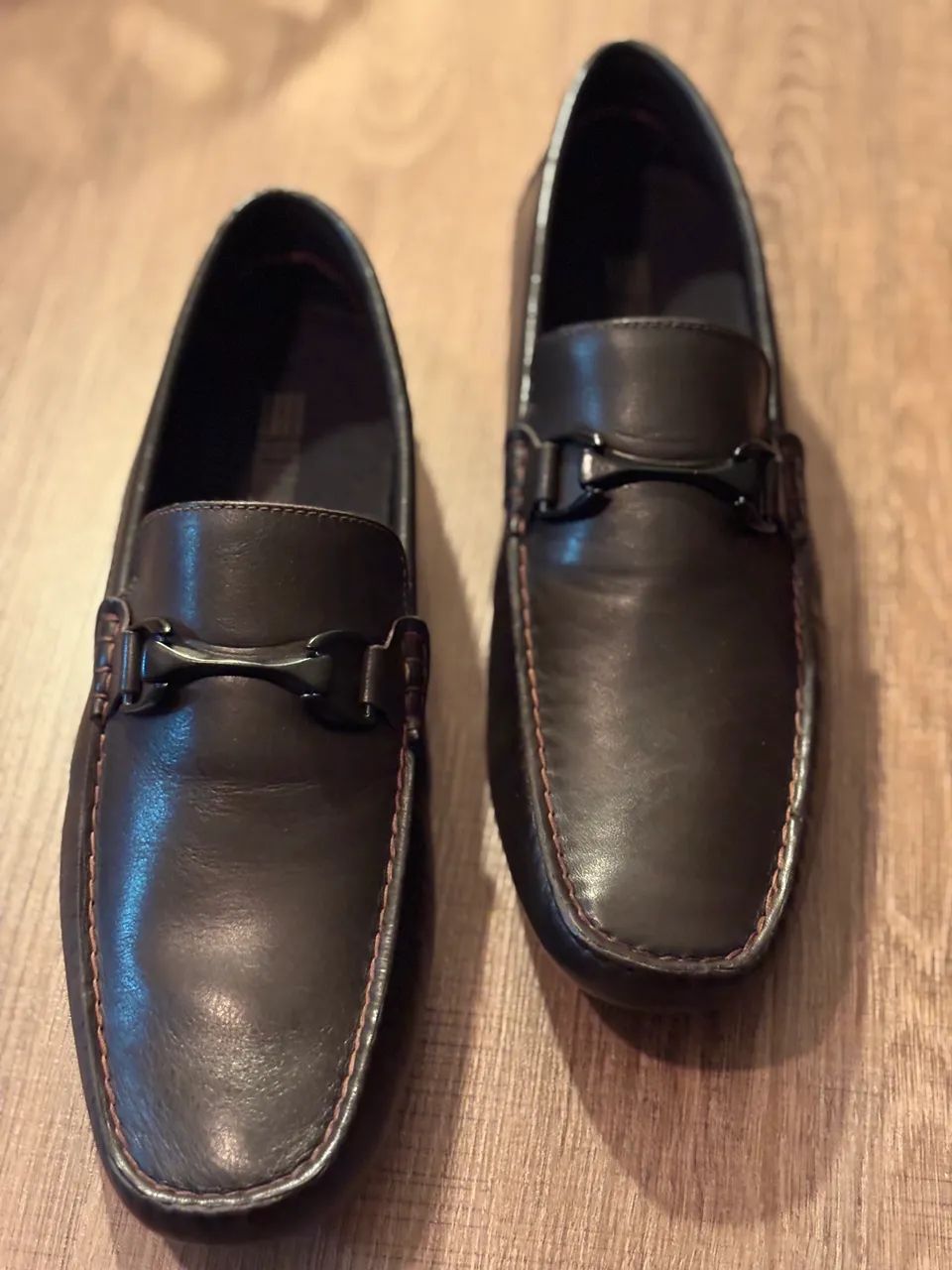 Sapato de couro Sergios novo