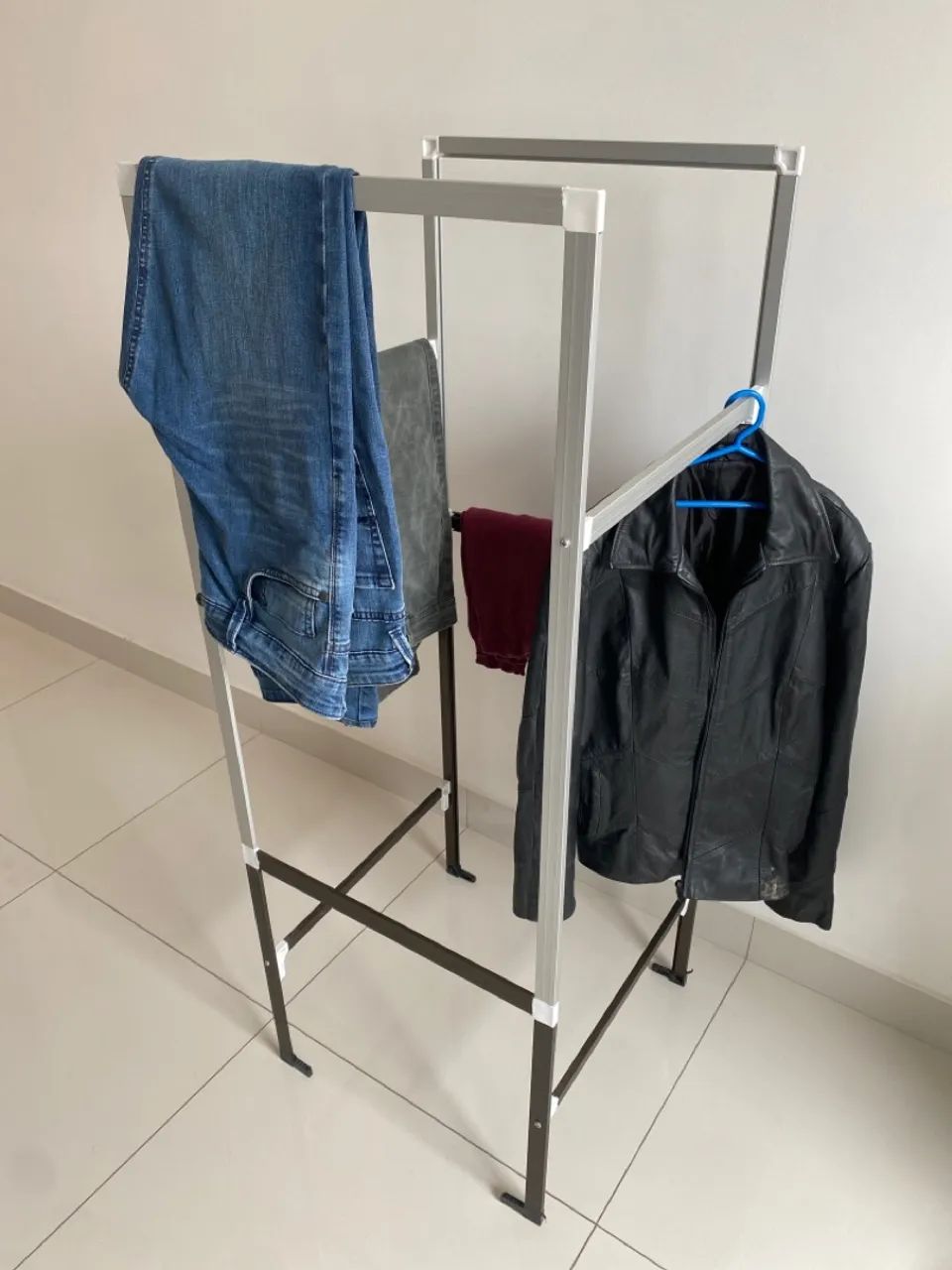 Arara para roupas - Foto 5
