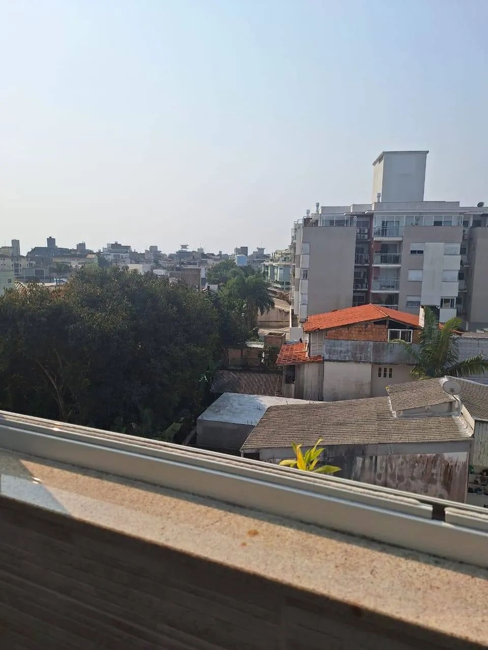COBERTURA À VENDA EM JURERE MOBILIADA IDEAL PARA TEMPORADA. - Foto 2