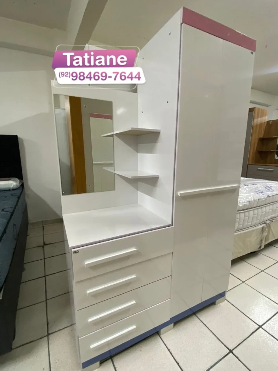 Guarda Roupa com Cômoda e espelho MDF