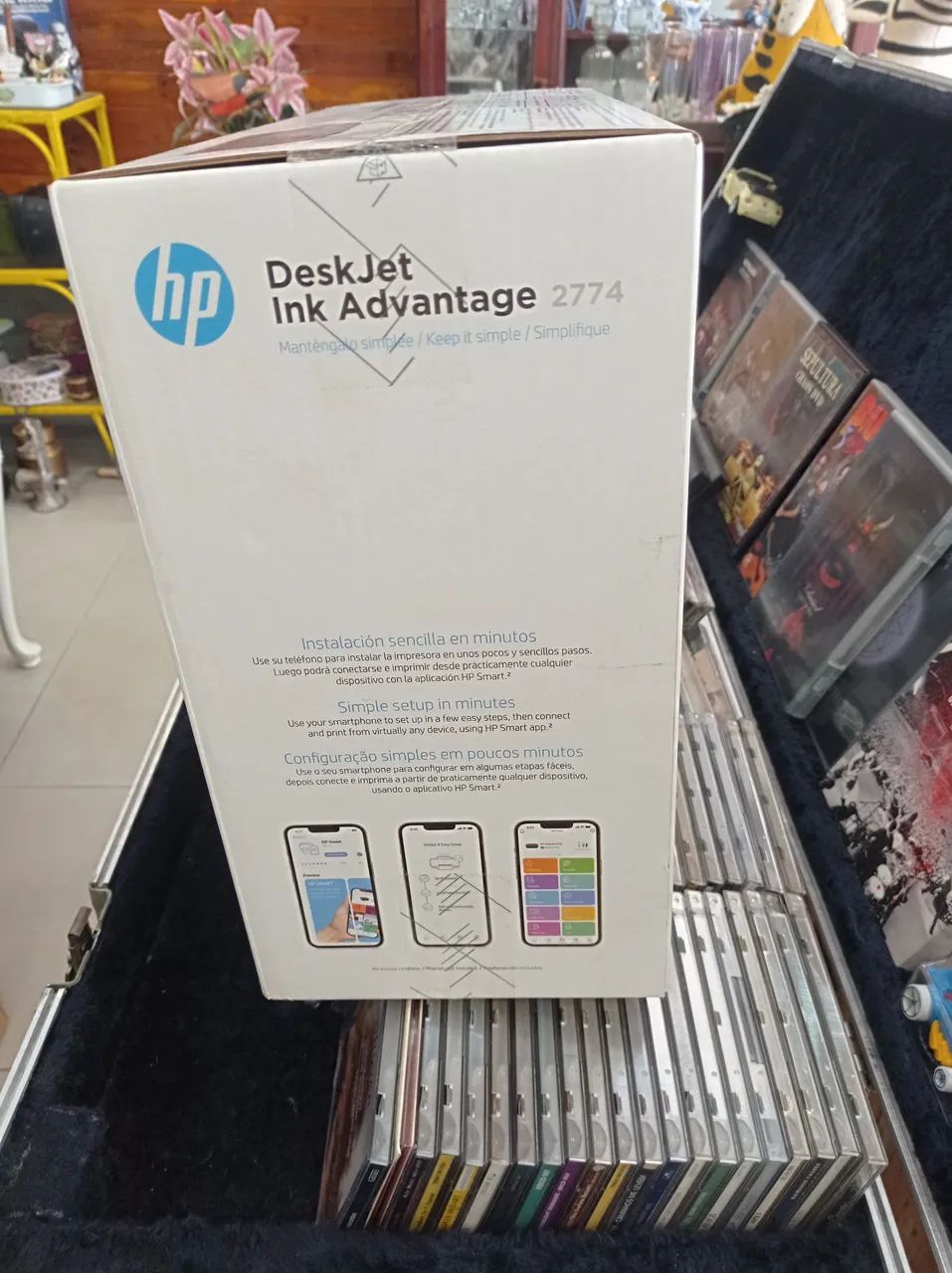 Impressora HP DeskJet Ink Advantage 2774 - Foto 2