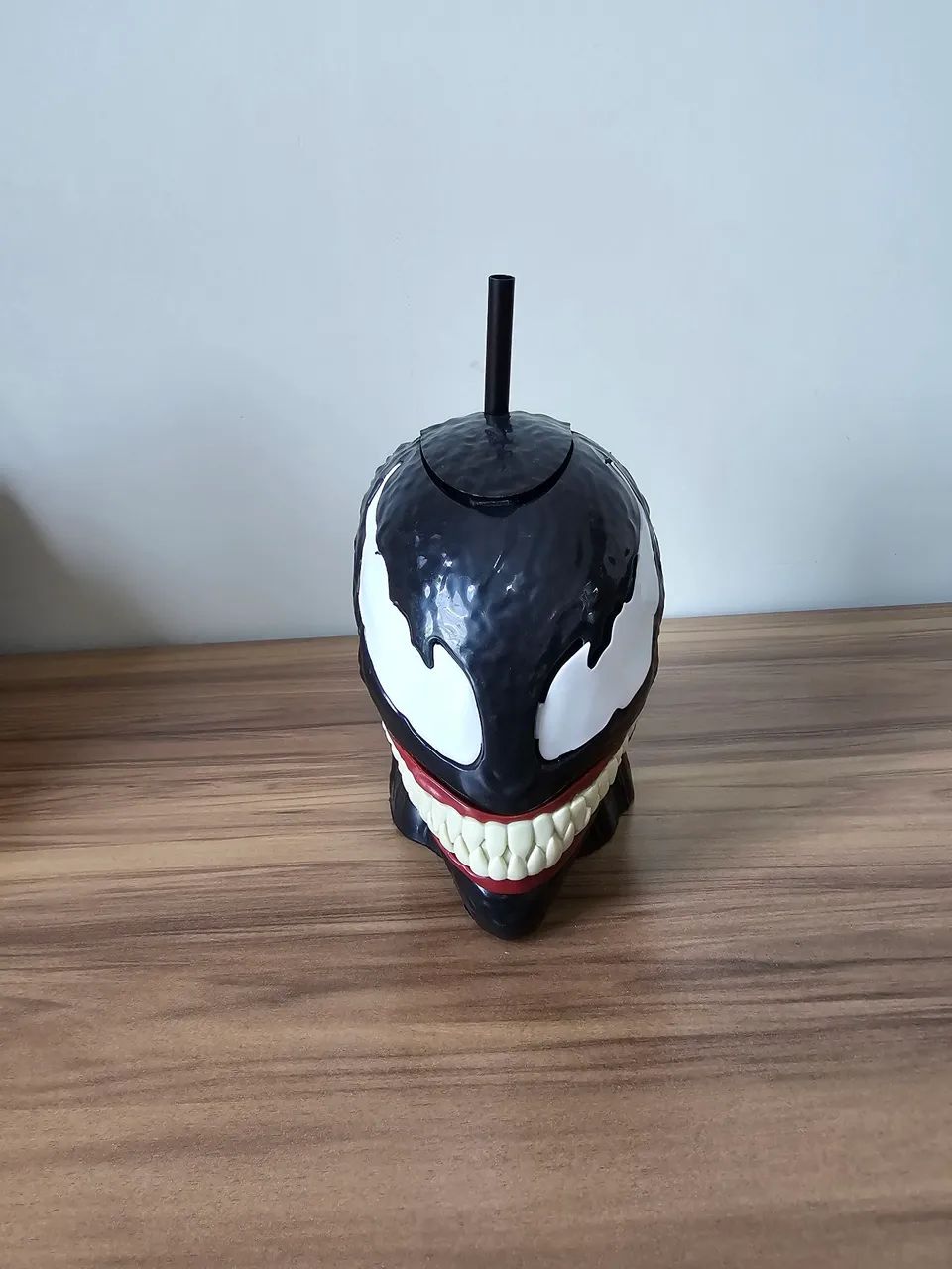 Copo venom com canudo