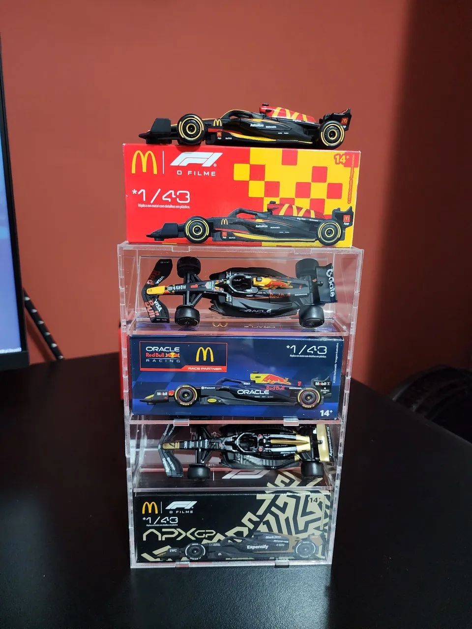 Carrinhos f1 do mcdonalds 