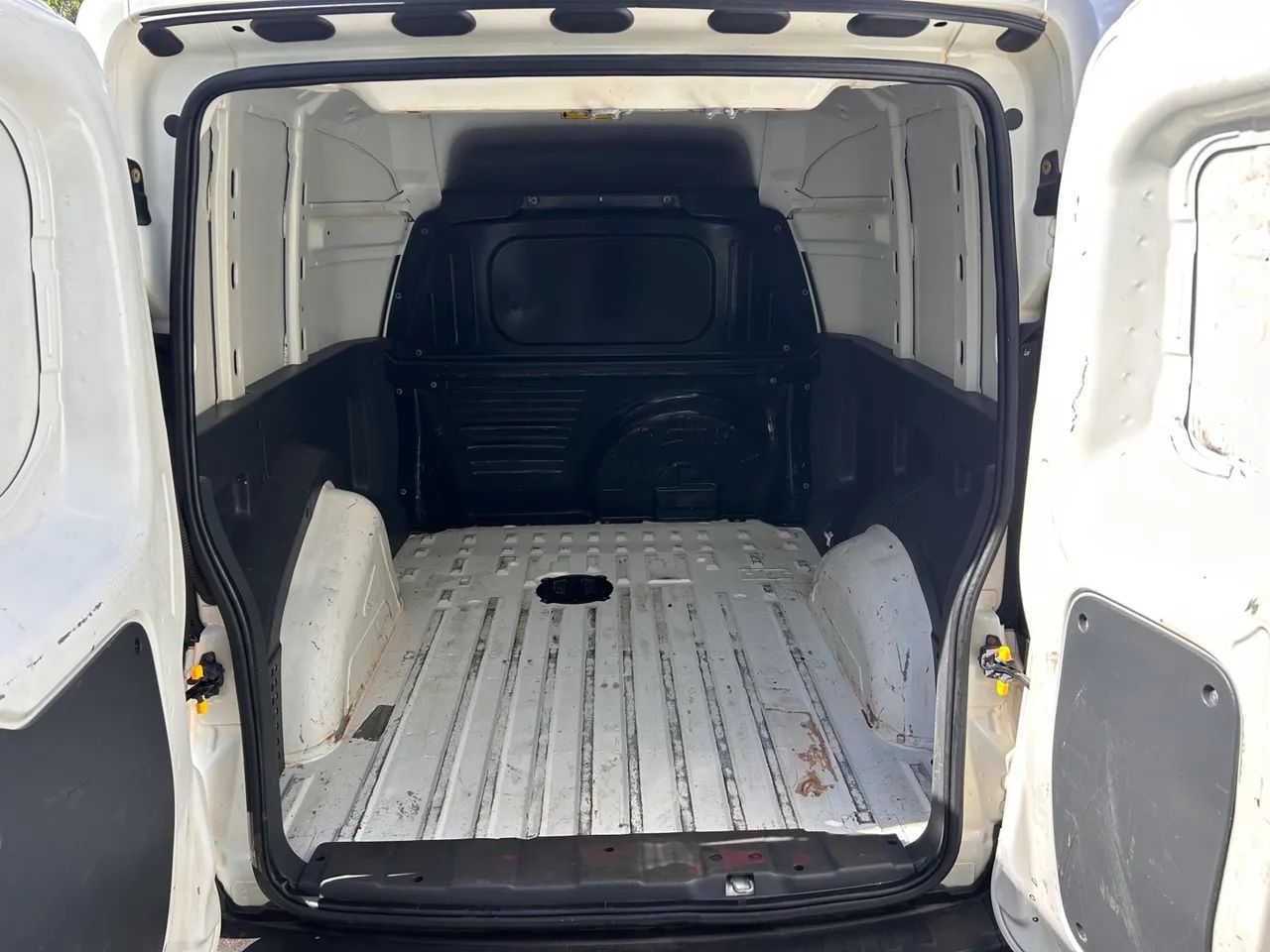 Fiat Fiorino Endurance Evo 1.4 Flex muito nova - Foto 3