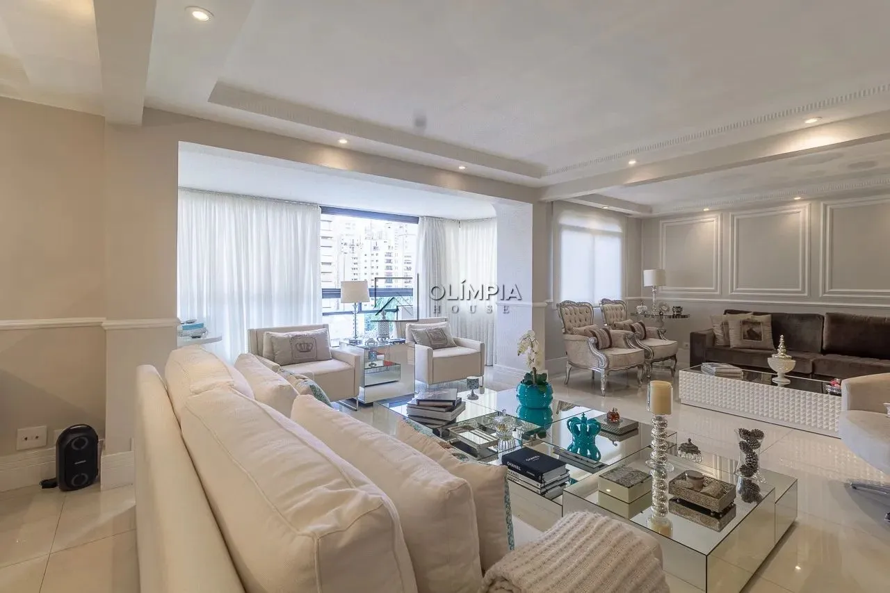 Apartamento Locação 4 Dormitórios - 210 m² Moema